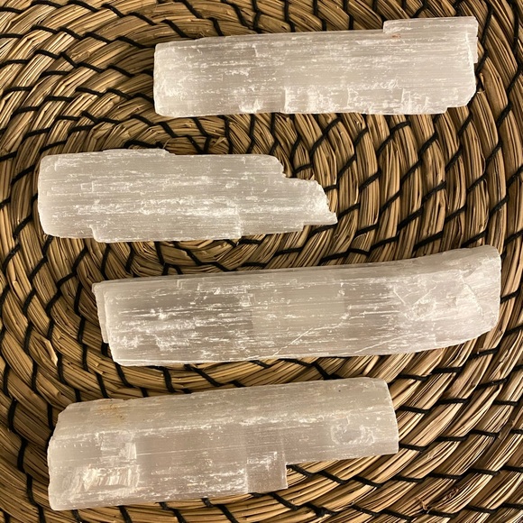 Crystal Room Protection Raw Selenite Logs (sm) - Picture 1 of 3